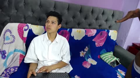 Snapshot of blacckandwhitte chatting on February 7, 2025, 5:51 pm blacckandwhitte online show from February 7, 2025, 5:51 pm