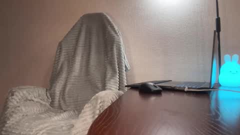 Alexandra online show from November 15, 2025, 1:29 pm