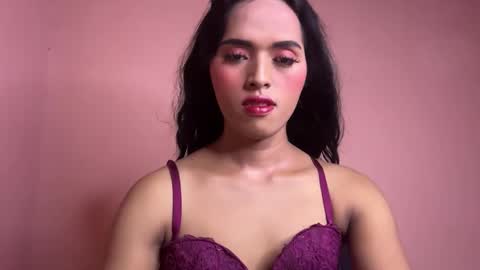 black_bag69 online show from April 23, 2026, 11:09 am