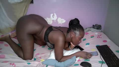 Snapshot of black_drip chatting on February 26, 2026, 12:26 pm black_drip online show from February 26, 2026, 12:26 pm