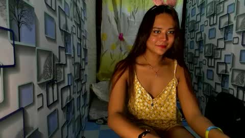 Snapshot of black_fairyxxx chatting on January 16, 2025, 8:22 am black_fairyxxx online show from January 16, 2025, 8:22 am