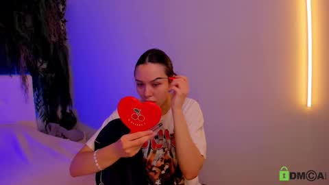 Jenny online show from November 13, 2025, 9:30 am