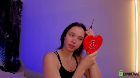 Jenny online show from December 3, 2025, 9:51 am