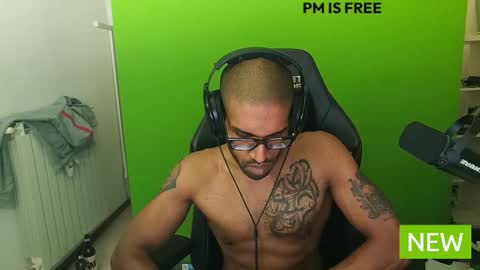 Snapshot of black_lollipop chatting on January 17, 2025, 5:08 pm Master online show from January 17, 2025, 5:08 pm