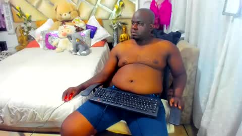 Snapshot of black_monster_bigcock27 chatting on July 26, 2026, 4:09 am tommy online show from July 26, 2026, 4:09 am