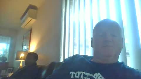 Snapshot of black_n_white4 chatting on February 24, 2025, 8:17 am black_n_white4 online show from February 24, 2025, 8:17 am