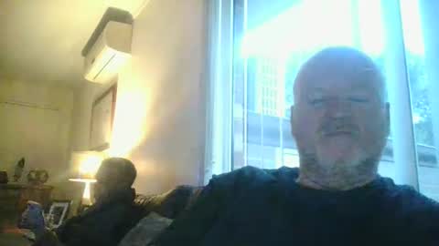 Snapshot of black_n_white4 chatting on March 11, 2025, 8:41 am black_n_white4 online show from March 11, 2025, 8:41 am