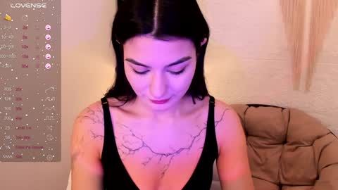 Mon Mon online show from January 17, 2025, 2:39 am