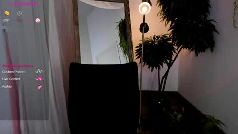 Mon Mon online show from March 2, 2025, 5:44 am