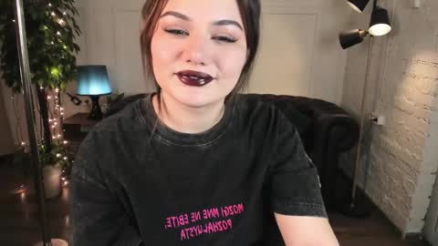 Snapshot of black_pant3r chatting on February 7, 2026, 2:59 am Mon Mon online show from February 7, 2026, 2:59 am