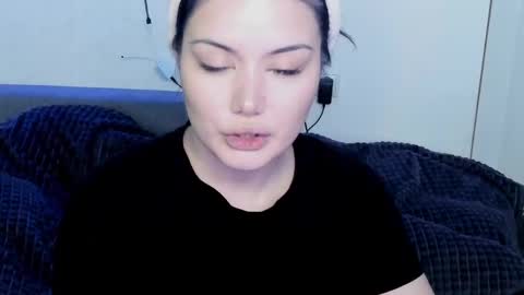 Mon Mon online show from May 22, 2026, 1:24 am