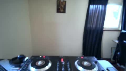 Snapshot of black_panther8686 chatting on December 22, 2025, 4:59 pm Black Panther8686 online show from December 22, 2025, 4:59 pm