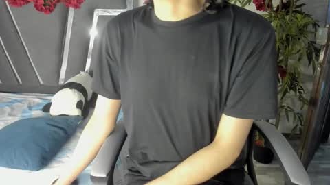 B L A C K  R O S E  online show from September 21, 2025, 11:23 am