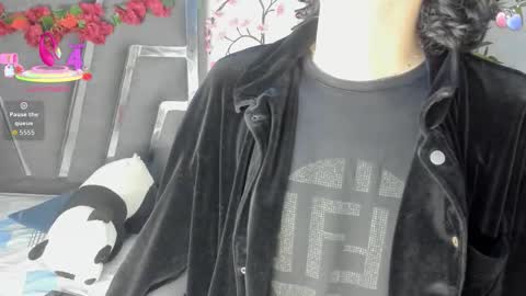 B L A C K  R O S E  online show from September 23, 2025, 11:35 am