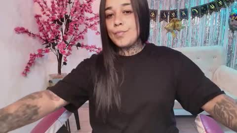 Rousse  online show from December 19, 2025, 8:05 pm