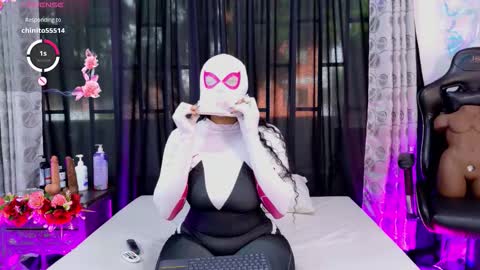 Tifany online show from November 4, 2025, 12:59 pm