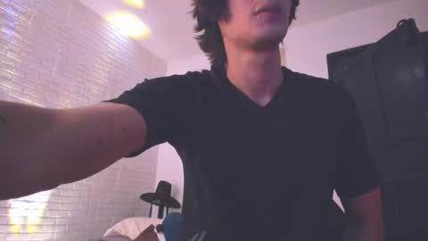 Snapshot of black_skull22 chatting on November 8, 2025, 3:18 am Bryan online show from November 8, 2025, 3:18 am