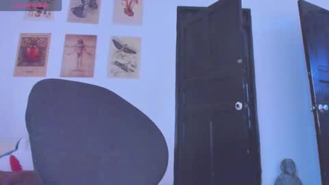 Snapshot of black_skull22 chatting on December 3, 2025, 3:58 am Bryan online show from December 3, 2025, 3:58 am