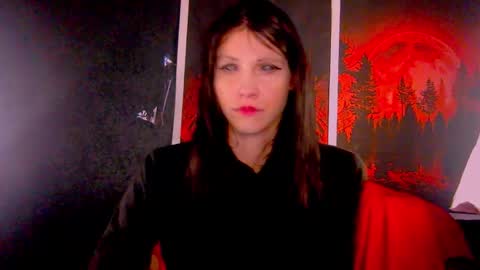 Kristin online show from November 5, 2025, 10:48 am