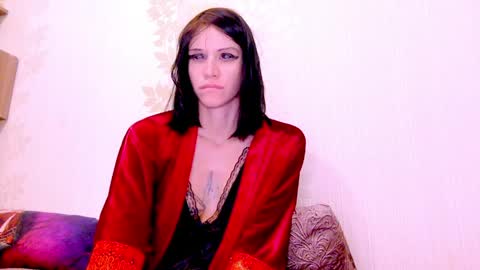 Kristin online show from April 9, 2026, 7:08 pm