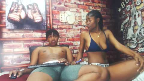 Snapshot of blackandaxel2 chatting on February 2, 2026, 10:52 pm BlackAndAxel online show from February 2, 2026, 10:52 pm