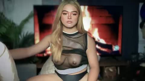 Snapshot of blackbarbiechantalxvx chatting on February 4, 2025, 6:17 pm blackbarbiechantalxvx online show from February 4, 2025, 6:17 pm