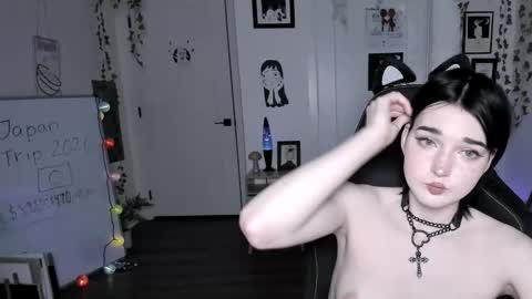 Ella online show from February 3, 2026, 2:53 am