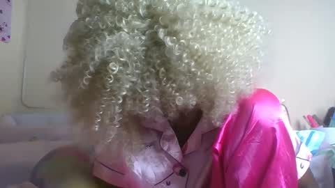 Blackcoco online show from March 19, 2026, 6:56 pm