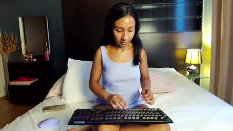 Snapshot of blackd0ll chatting on February 17, 2026, 8:33 am Angye online show from February 17, 2026, 8:33 am