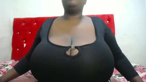 blackladyqx online show from December 9, 2024, 1:51 am