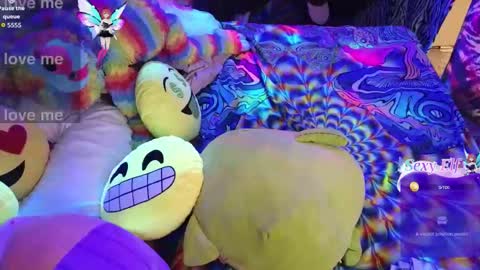 Snapshot of blacklightparty69 chatting on January 18, 2026, 2:04 am blacklightparty69 online show from January 18, 2026, 2:04 am