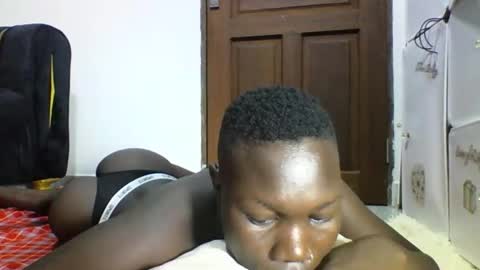 Snapshot of blackmarvel02 chatting on November 5, 2025, 6:24 am blackmarvel02 online show from November 5, 2025, 6:24 am