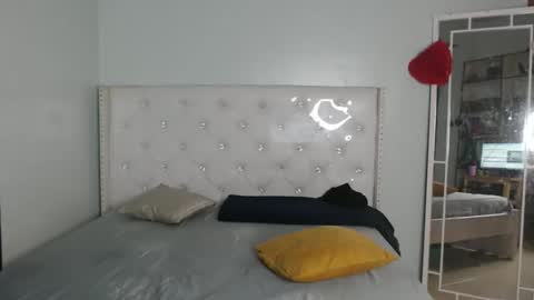 Snapshot of blackmelaninqueen chatting on February 11, 2026, 6:24 pm Cleo online show from February 11, 2026, 6:24 pm