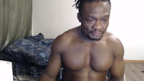 Snapshot of blackmusclegym chatting on January 30, 2025, 5:49 pm blackmusclegym online show from January 30, 2025, 5:49 pm