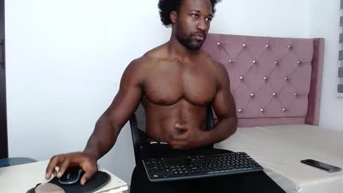 Snapshot of blacknikes chatting on October 15, 2025, 11:10 am Twtter 1MikeBeckford Onlyfns beckfordmike online show from October 15, 2025, 11:10 am