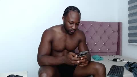 Snapshot of blacknikes chatting on October 27, 2025, 12:53 pm Twtter 1MikeBeckford Onlyfns beckfordmike online show from October 27, 2025, 12:53 pm