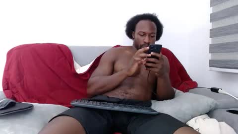 Snapshot of blacknikes chatting on January 7, 2026, 1:30 am Twtter 1MikeBeckford Onlyfns beckfordmike online show from January 7, 2026, 1:30 am