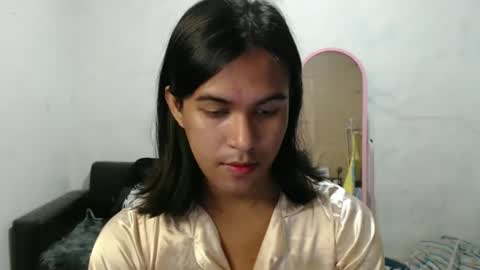 Ellez online show from December 18, 2024, 7:19 pm