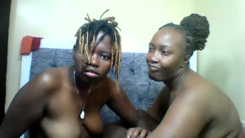 Snapshot of blacks_nastay chatting on February 14, 2026, 1:24 am blacks_nastay online show from February 14, 2026, 1:24 am