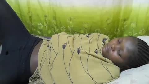 Snapshot of blackslim_girl2 chatting on November 11, 2025, 3:39 am blackslim_girl2 online show from November 11, 2025, 3:39 am