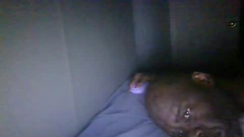 Snapshot of blackteddybear chatting on February 9, 2026, 1:04 pm blackteddybear online show from February 9, 2026, 1:04 pm