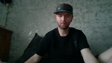 blackvswhite2022 online show from January 29, 2025, 3:04 pm