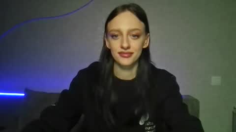 Snapshot of blacky_berry chatting on February 22, 2026, 5:33 pm Ivy online show from February 22, 2026, 5:33 pm