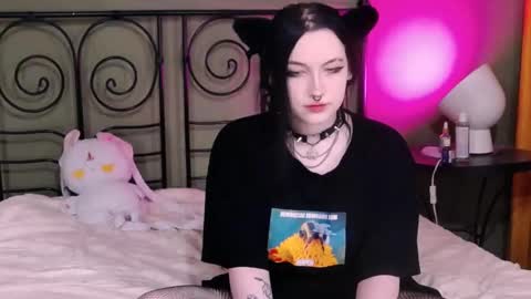 Snapshot of blacky_tea chatting on September 27, 2025, 1:10 am blacky_tea online show from September 27, 2025, 1:10 am