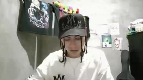 blade_sensual online show from June 27, 2026, 4:39 am
