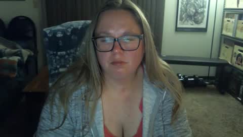 Snapshot of bladesizzo3111 chatting on May 18, 2026, 6:30 am bladesizzo3111 online show from May 18, 2026, 6:30 am