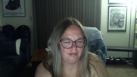 Snapshot of bladesizzo3111 chatting on June 10, 2026, 6:23 am bladesizzo3111 online show from June 10, 2026, 6:23 am
