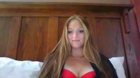 Snapshot of blairmorgan chatting on May 11, 2026, 10:40 pm blairmorgan online show from May 11, 2026, 10:40 pm