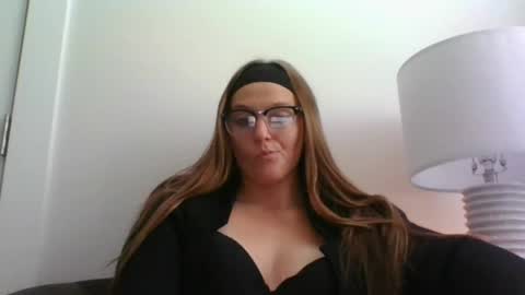 Snapshot of blairmorgan chatting on May 13, 2026, 6:27 pm blairmorgan online show from May 13, 2026, 6:27 pm
