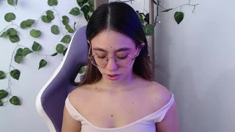 Snapshot of blairvicent chatting on February 8, 2025, 1:22 pm online show from February 8, 2025, 1:22 pm